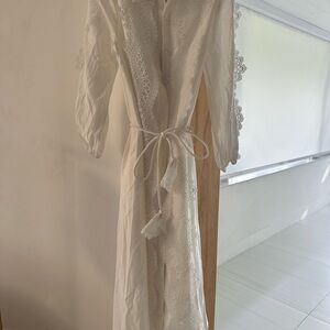 Elegant White Lace Dress